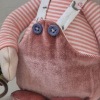 Розовый гном