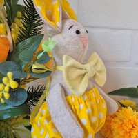 Пасхальный кролик жёлтый