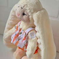 Пасхальный зайка плюшевый